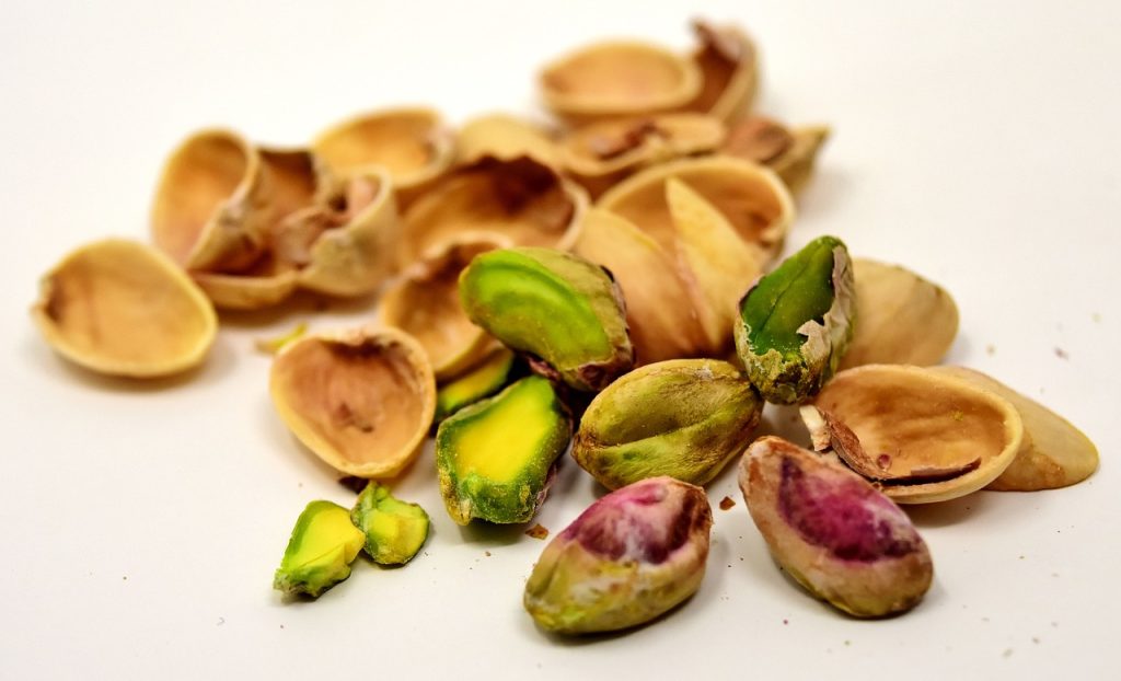 pistachios, meal, yummy-3223507.jpg